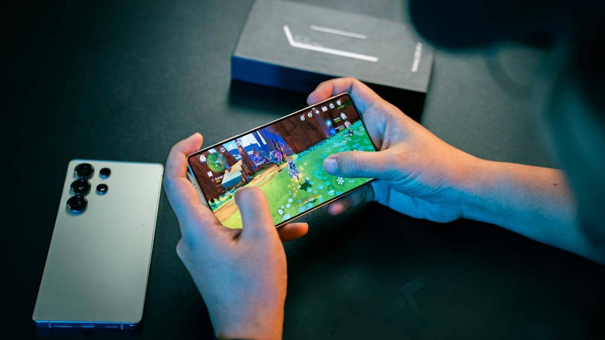 ilustrasi game online