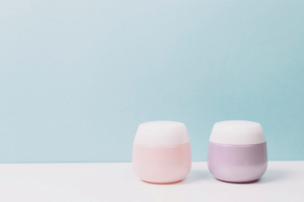 Stop Gunakan Bedak Tabur pada Anak! Ini Kata Dokter