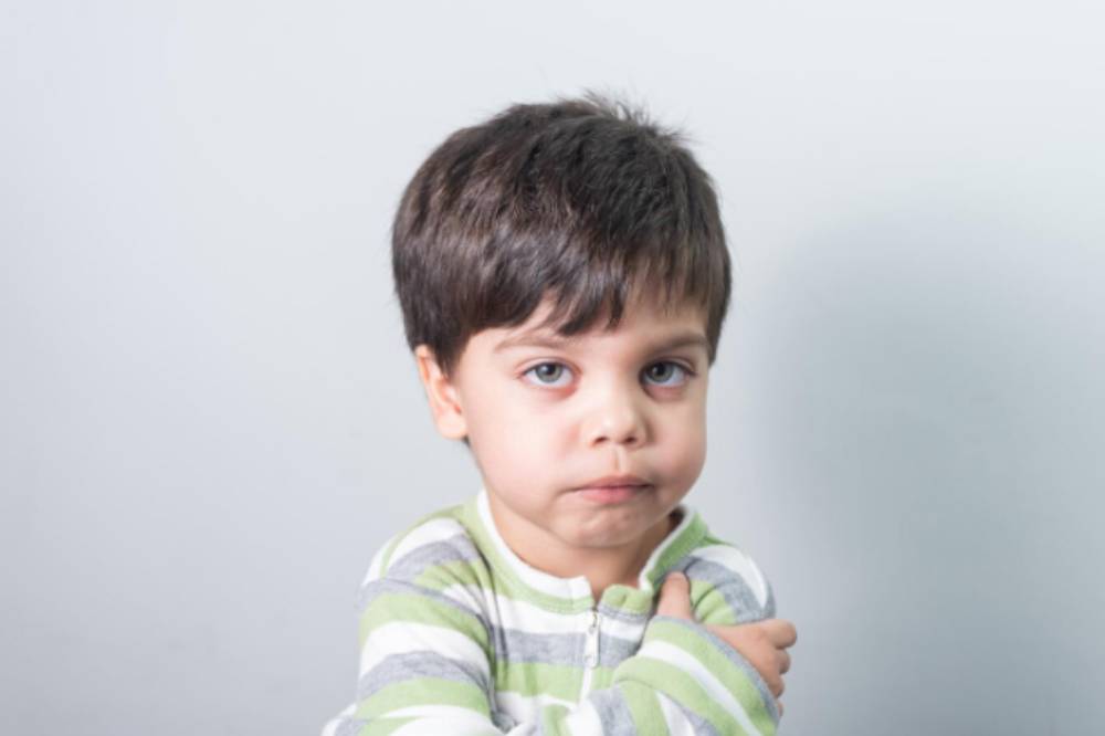 5 Tanda Anak Sangat Sensitif dan Cara Tepat Mendampinginya