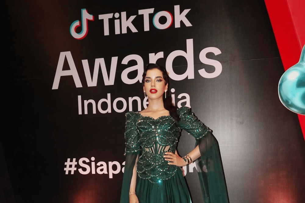 Perjalanan Karier Tasya Farasya, dari Beauty Vlogger hingga Pengusaha  (3).png