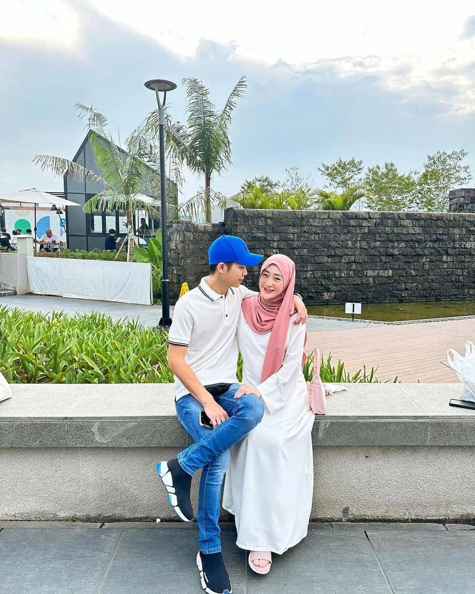 Instagram.com/larissachou