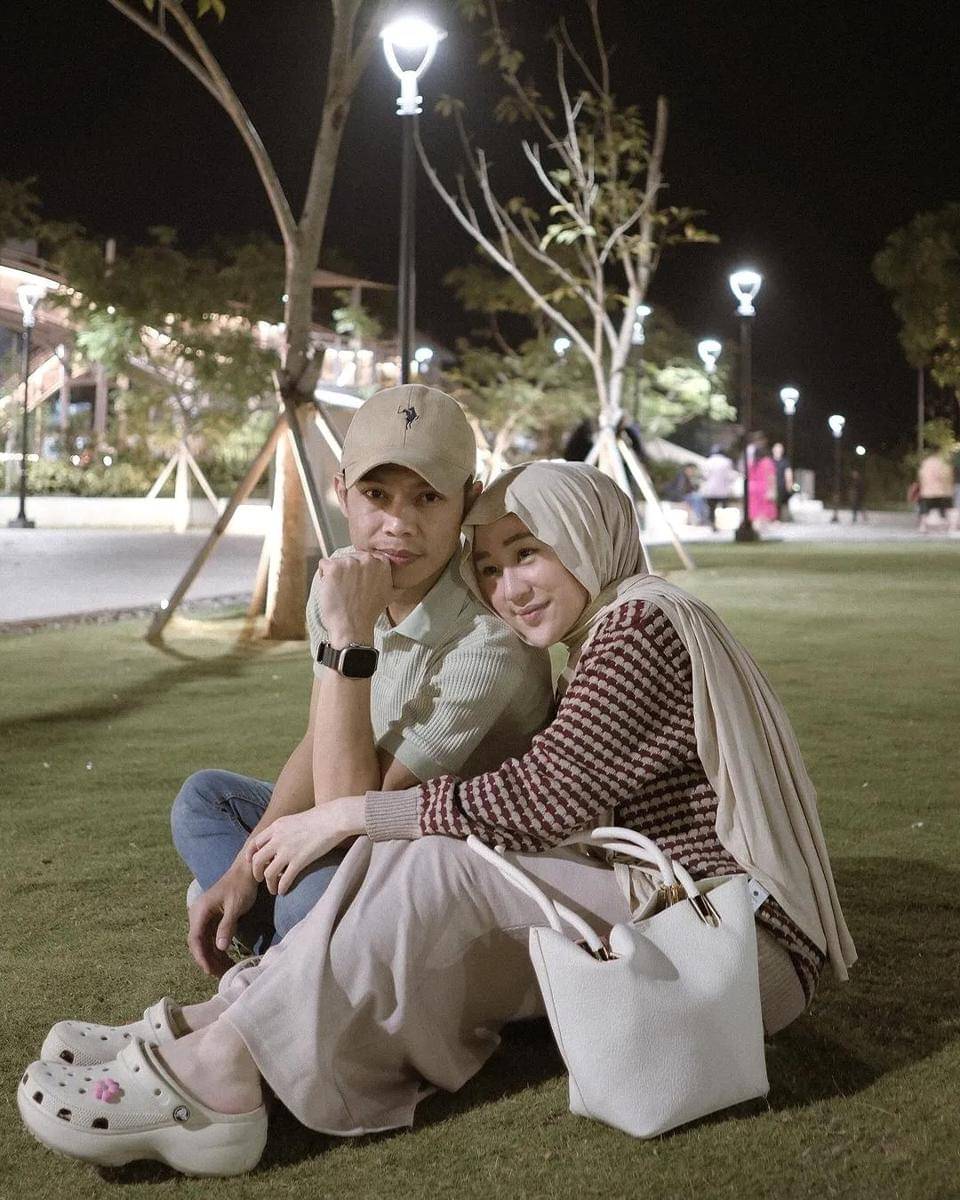 Instagram.com/larissachou