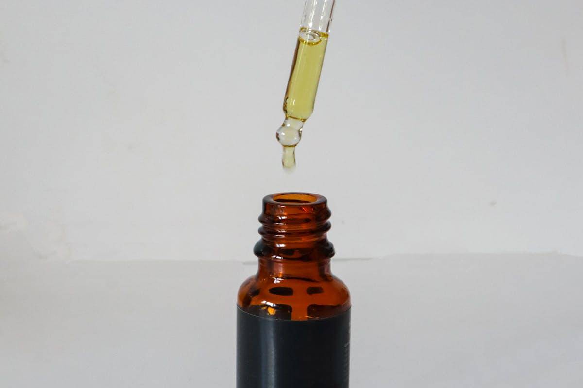 Toner Cengkeh Alami untuk Atasi Berbagai Masalah Kulit, Begini Caranya