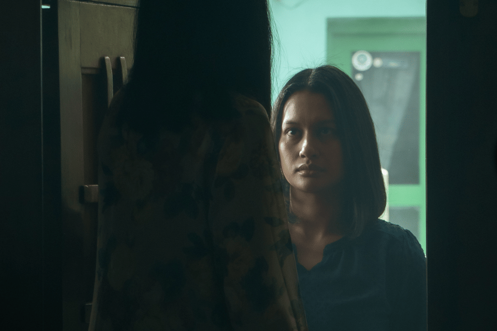 perempuan pembawa sial (7).png