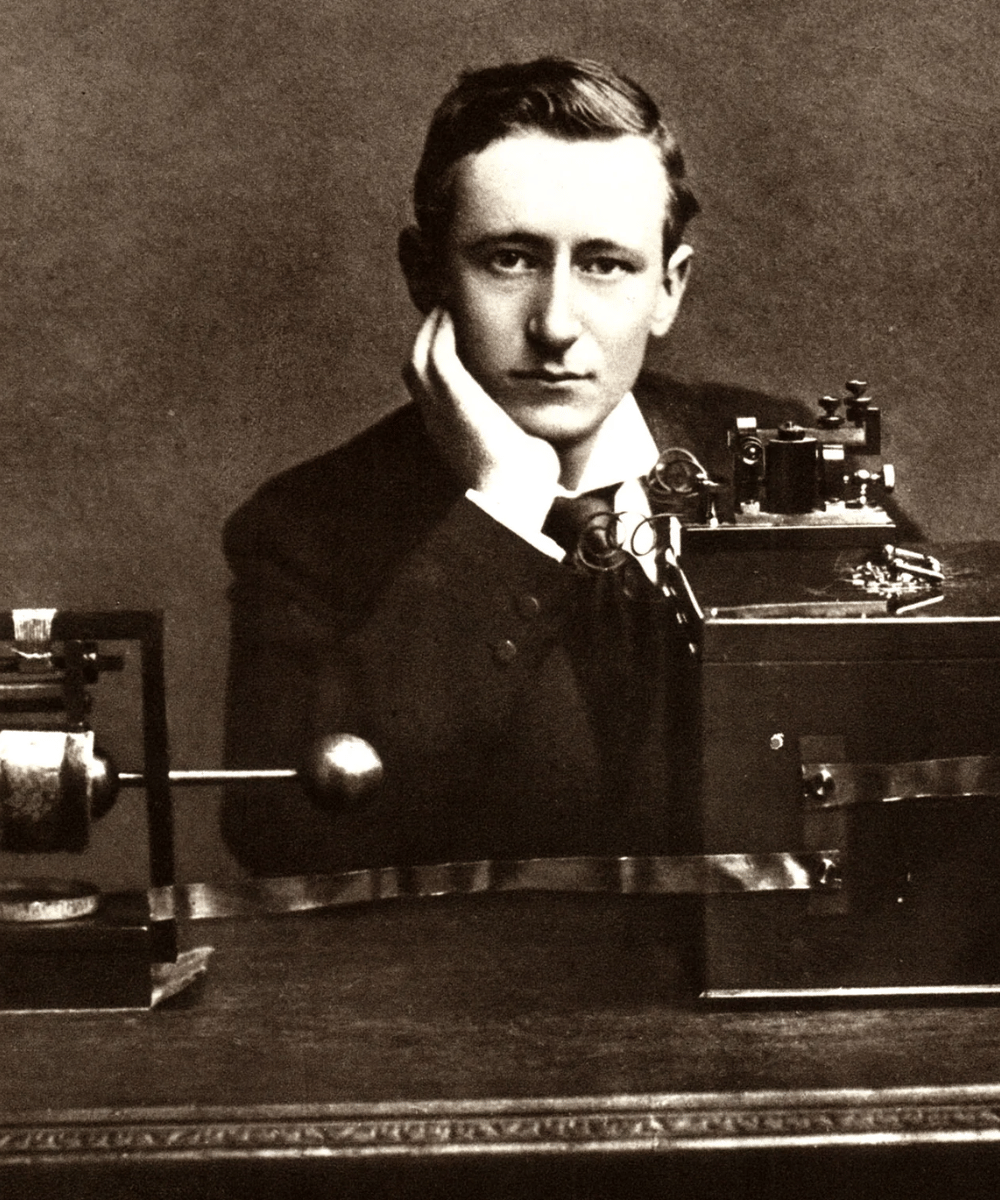 Guglielmo Marconi penemu radio