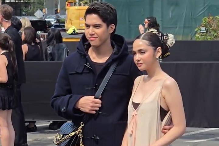 Syifa Hadju dan El Rumi di New York Fashion Week 2025.jpg