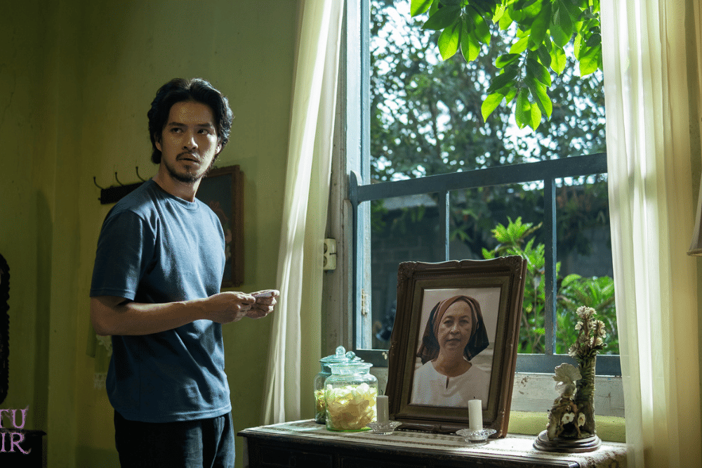 perempuan pembawa sial (8).png