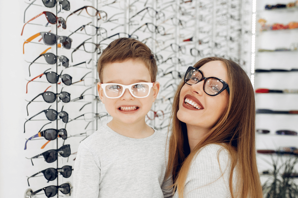 Mencegah Mata Minus pada Anak