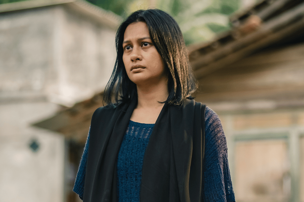 Fakta Hubungan Mirah dan Puti di Film Perempuan Pembawa Sial