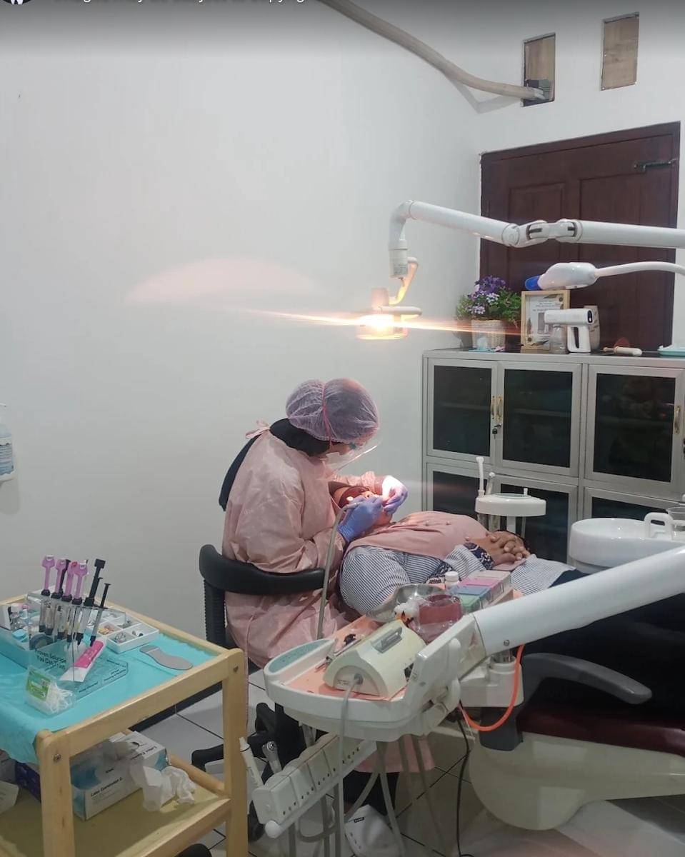 7 Dokter Gigi Salatiga, Punya Fasilitas Nyaman
