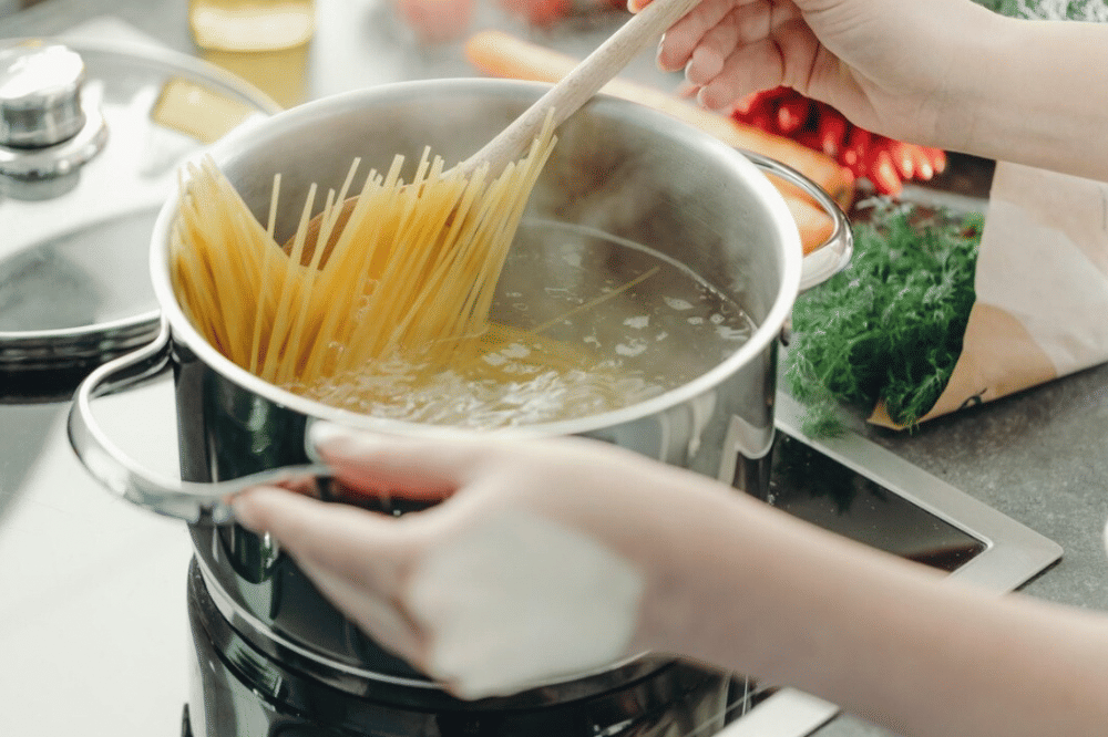 Resep Tim Pasta Ayam Brokoli untuk MPASI - 2.png