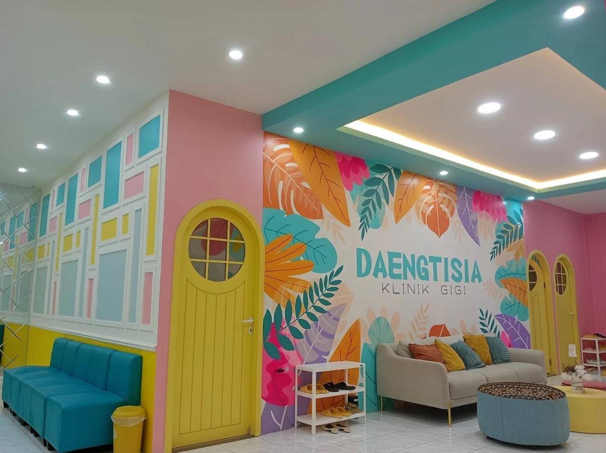 7 Dokter Gigi Makassar untuk Senyum Sehat dan Percaya Diri