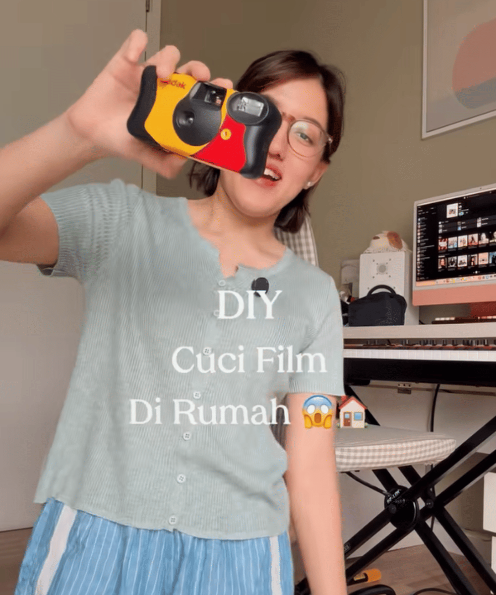Ify Alyssa Eksperimen Cuci Film Sendiri di Rumah
