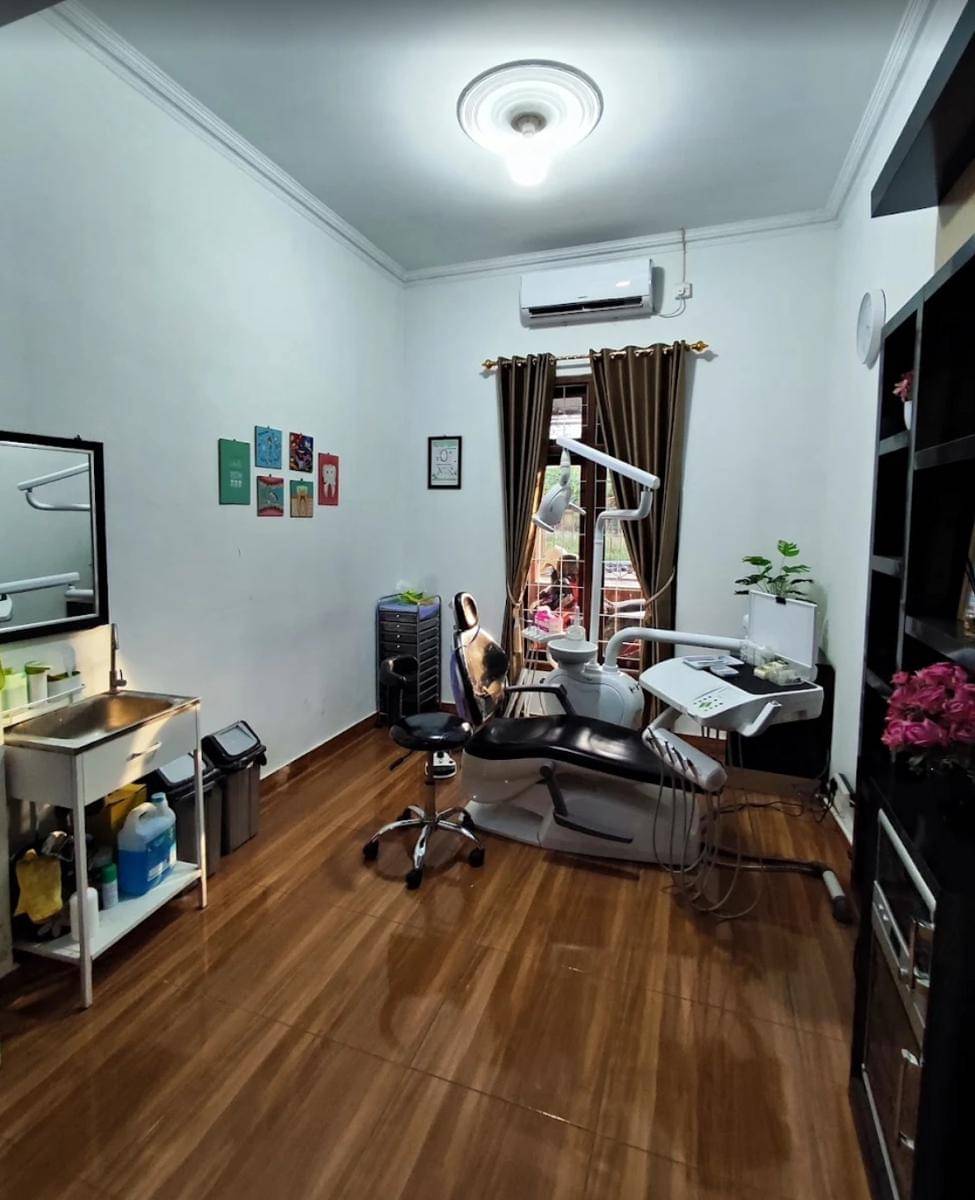 7 Dokter Gigi Cirebon dengan Pelayanan Ramah dan Profesional