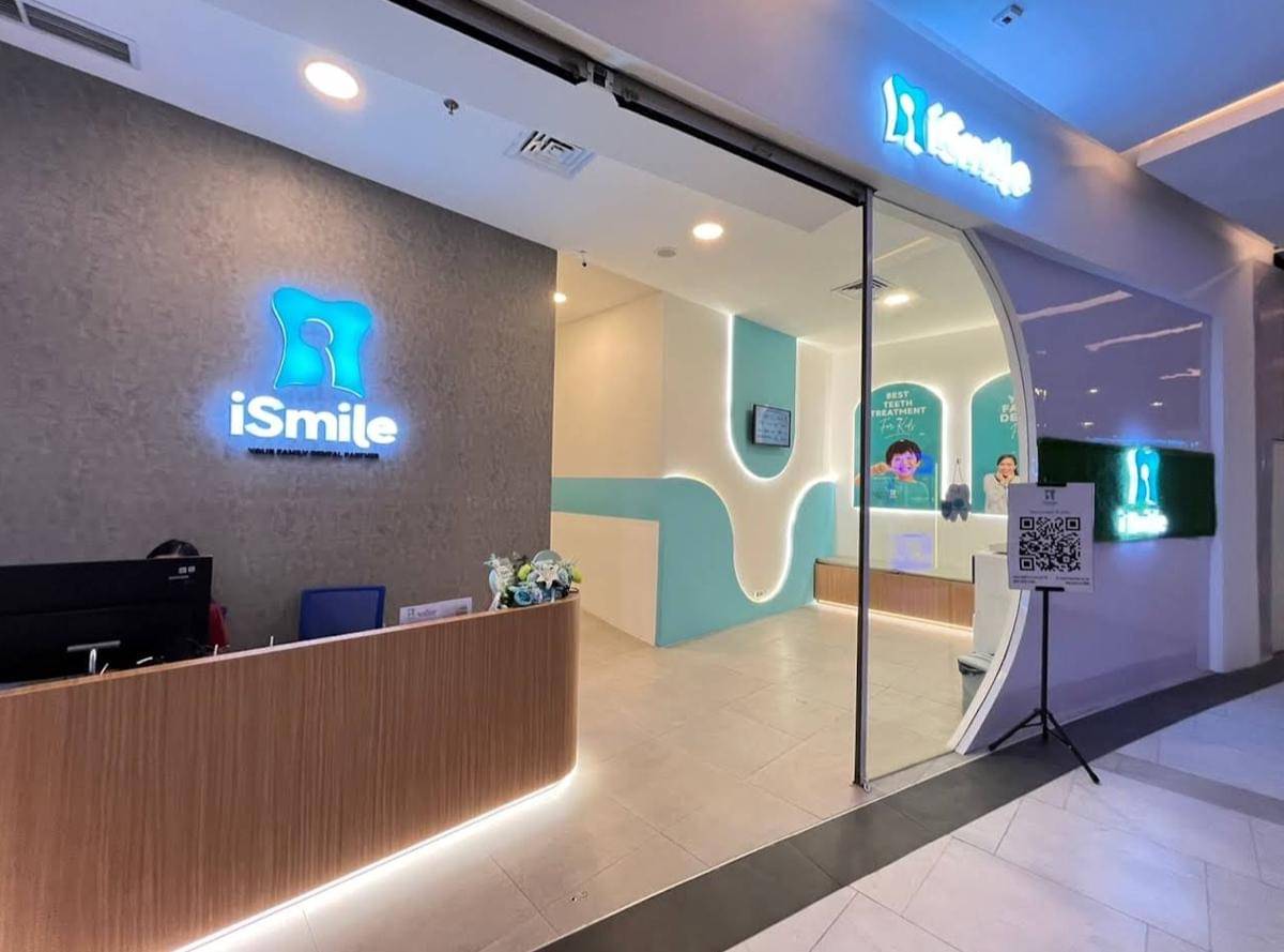 7 Dokter Gigi Pontianak Siap Jaga Senyum Sehatmu