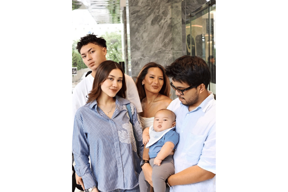 Foto Kedekatan Arash dan Zahwa Massaid 4.png