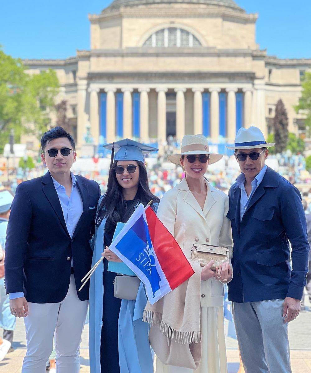 tas menteri pariwisata