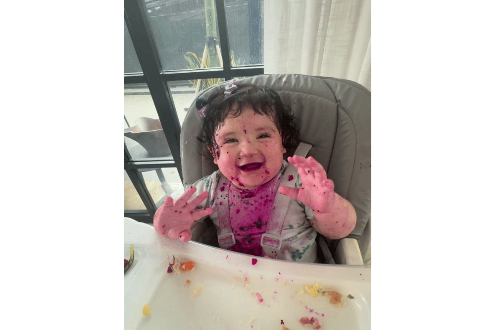 Momen Hagia Anak Jessica Iskandar Makan 1.png