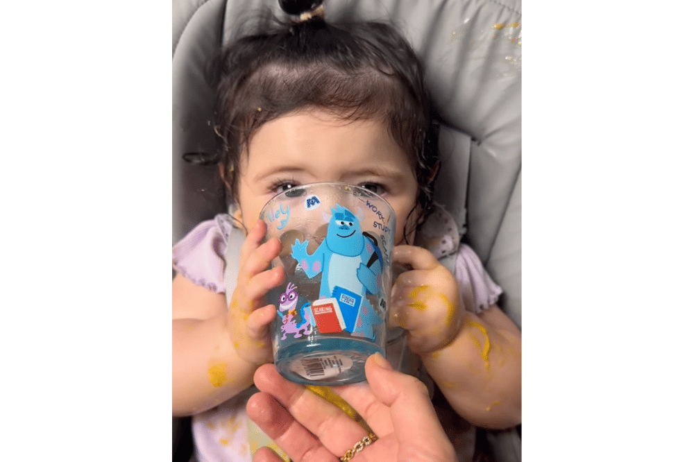 Momen Hagia Anak Jessica Iskandar Makan 5.png