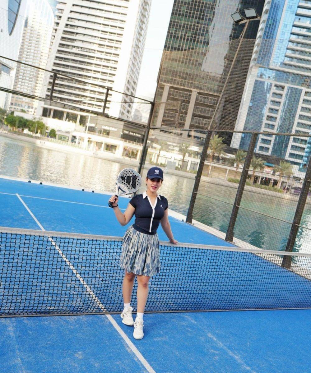 Gaya Tasya Farasya saat Main Padel di Dubai, Tampil Stylish dan Chic!