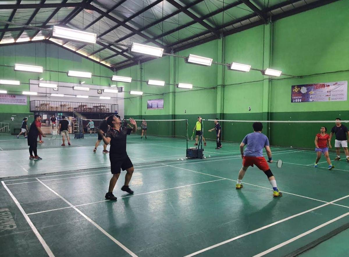 7 Sewa Lapangan Badminton Jakarta Barat, Harga Terbaru