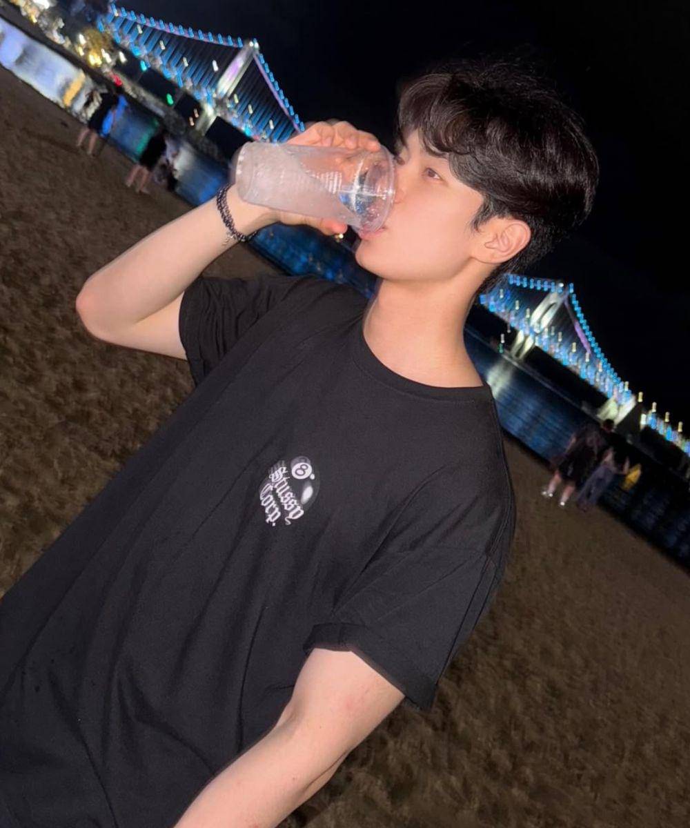 Pesona Lee Chae Min, Pemain Raja di Bon Appetit, Your Majesty