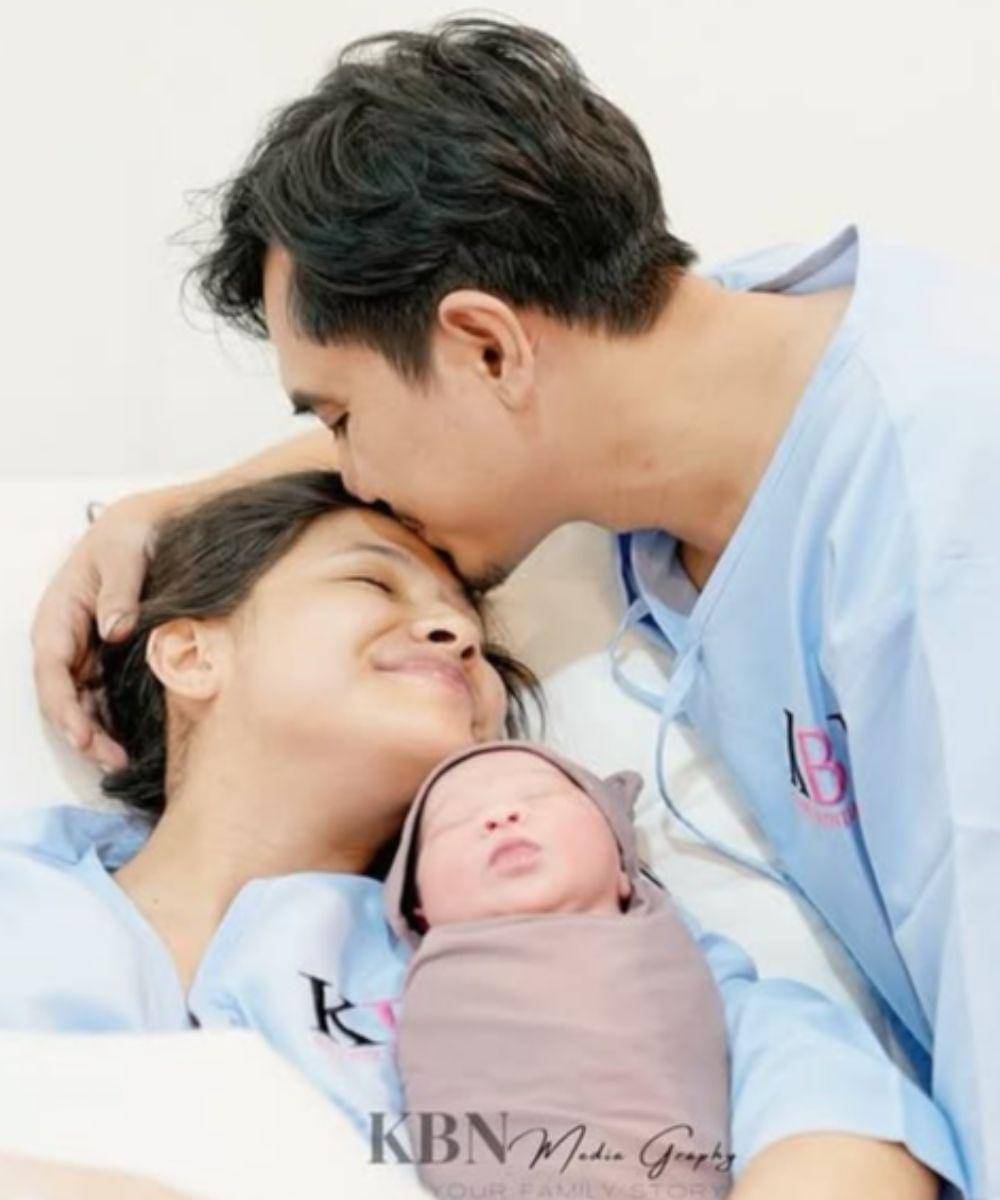 Potret Artis yang Melahirkan di Bulan September 2025, Ada Rihanna