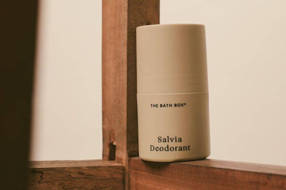 7 Rekomendasi Deodorant Alami untuk Ibu Menyusui (6).jpg