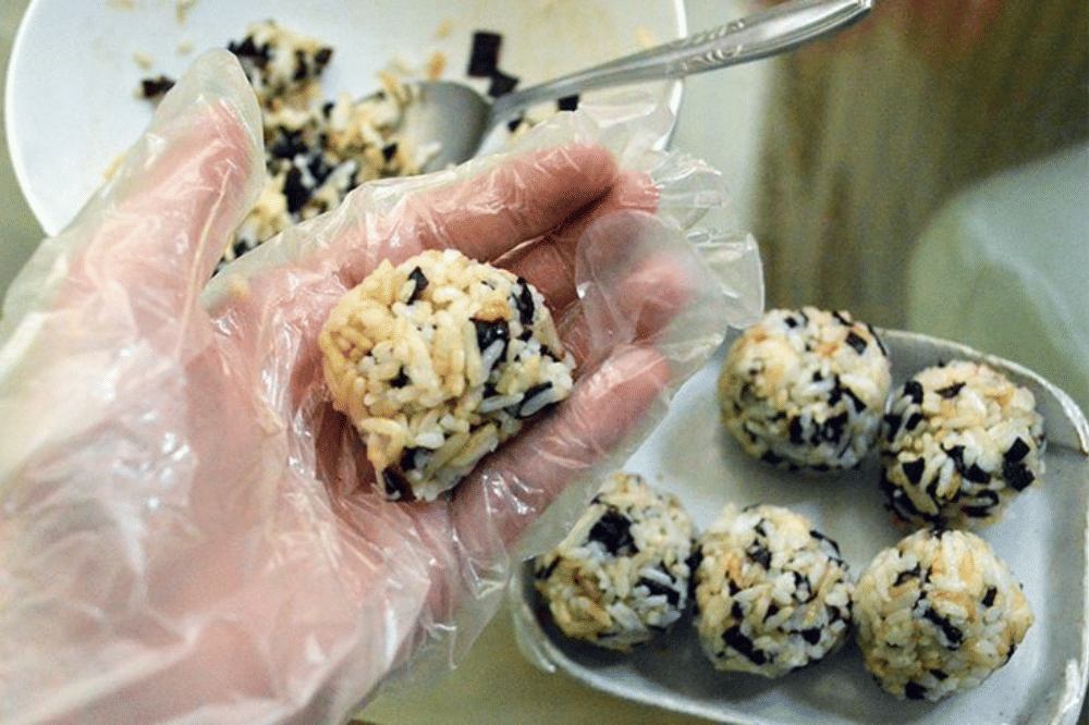 Resep Bola Nasi Lele untuk MPASI 2.png