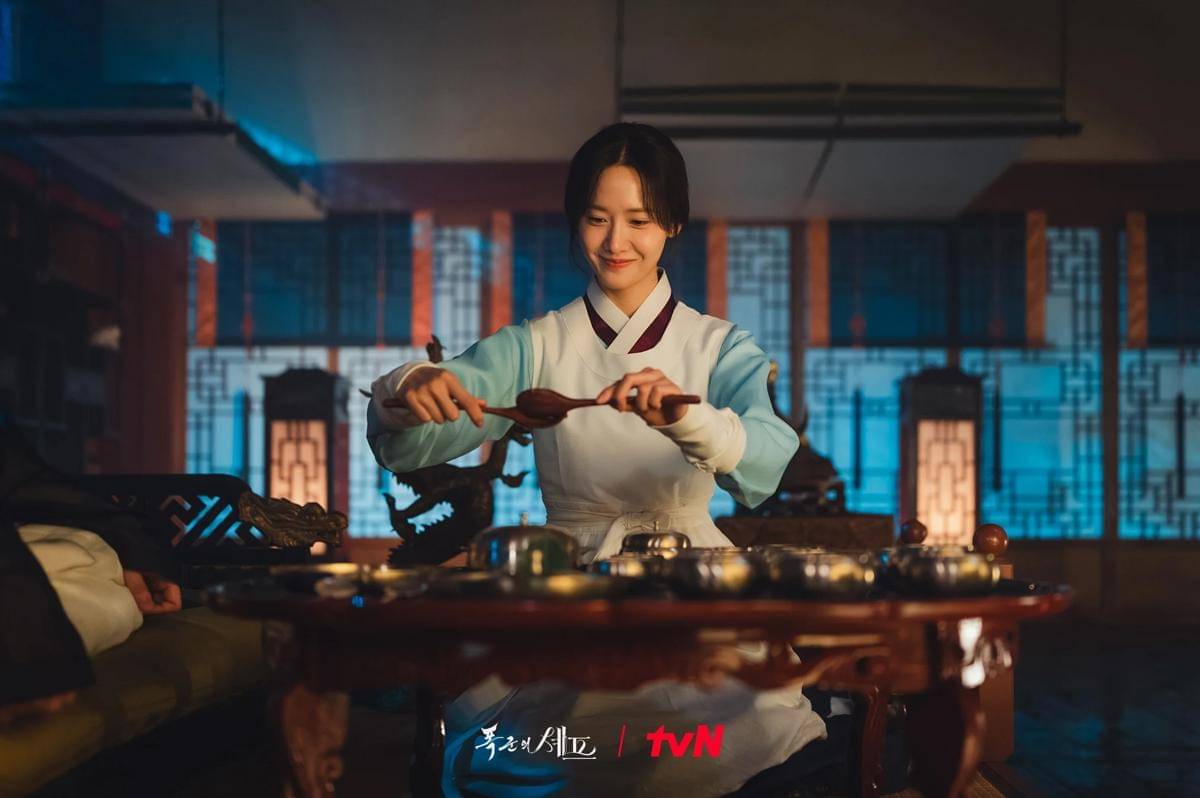 Nama Bayi Perempuan Terinspirasi Drakor ‘Bon Appetit, Your Majesty’