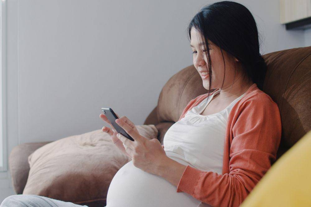 Ikuti 8 Cara Ini agar Mental Siap Hadapi Persalinan, Mama Wajib Tahu!