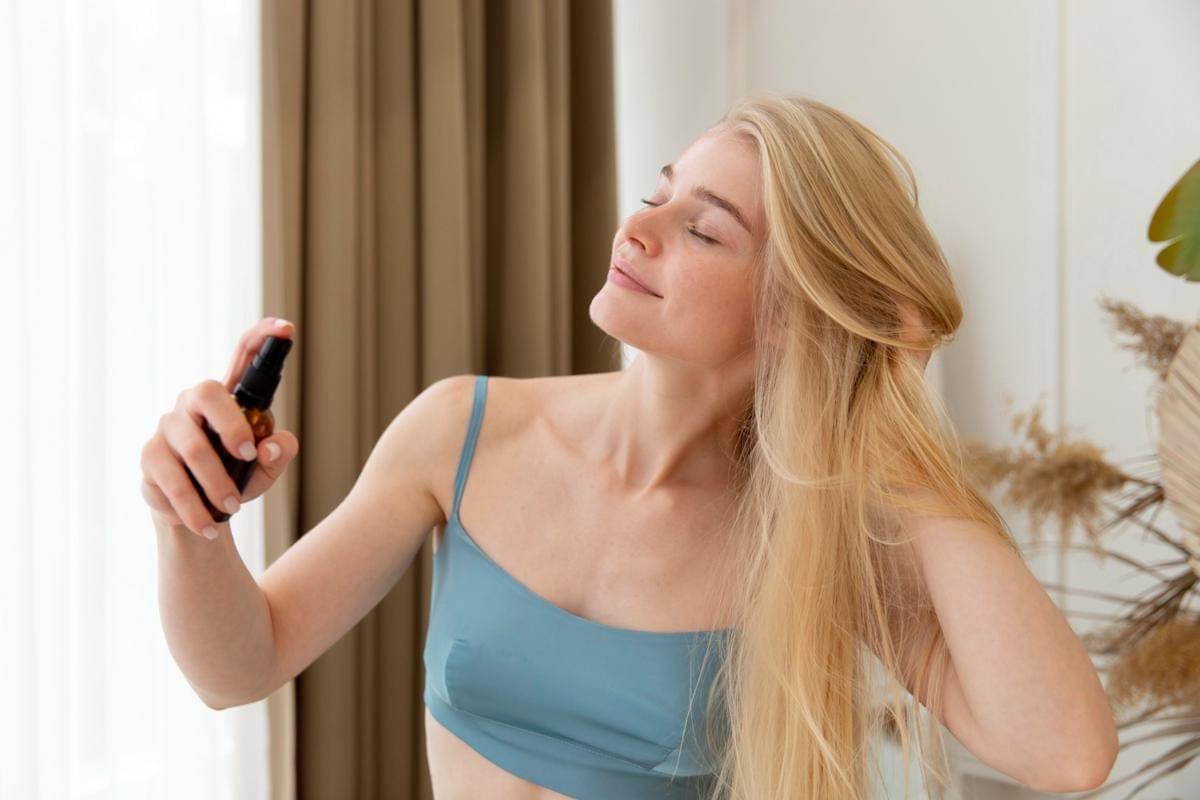 Ilustrasi parfum (freepik.com/freepik)