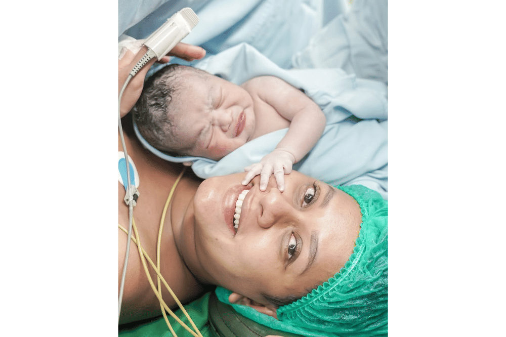 Newborn Photoshoot Anak Ketiga Kimmy Jayanti 1.png