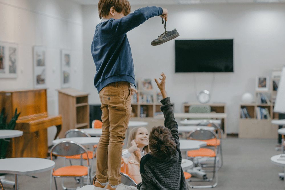 Kronologi penculikan HP dan dipaksa ikut.png