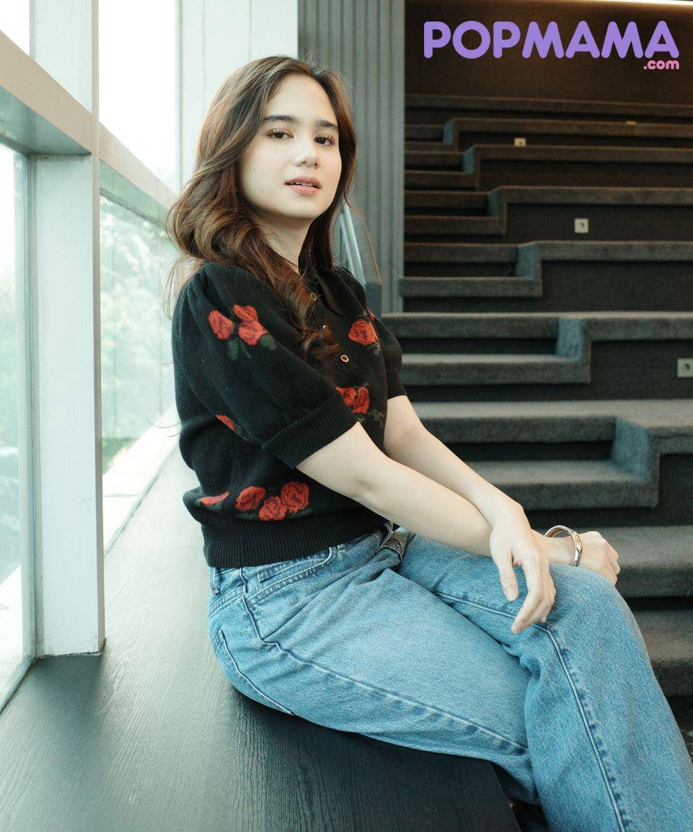 Lewat EP Apakah Kita?, Tissa Biani Bicara Makna Cinta dan Kepastian 