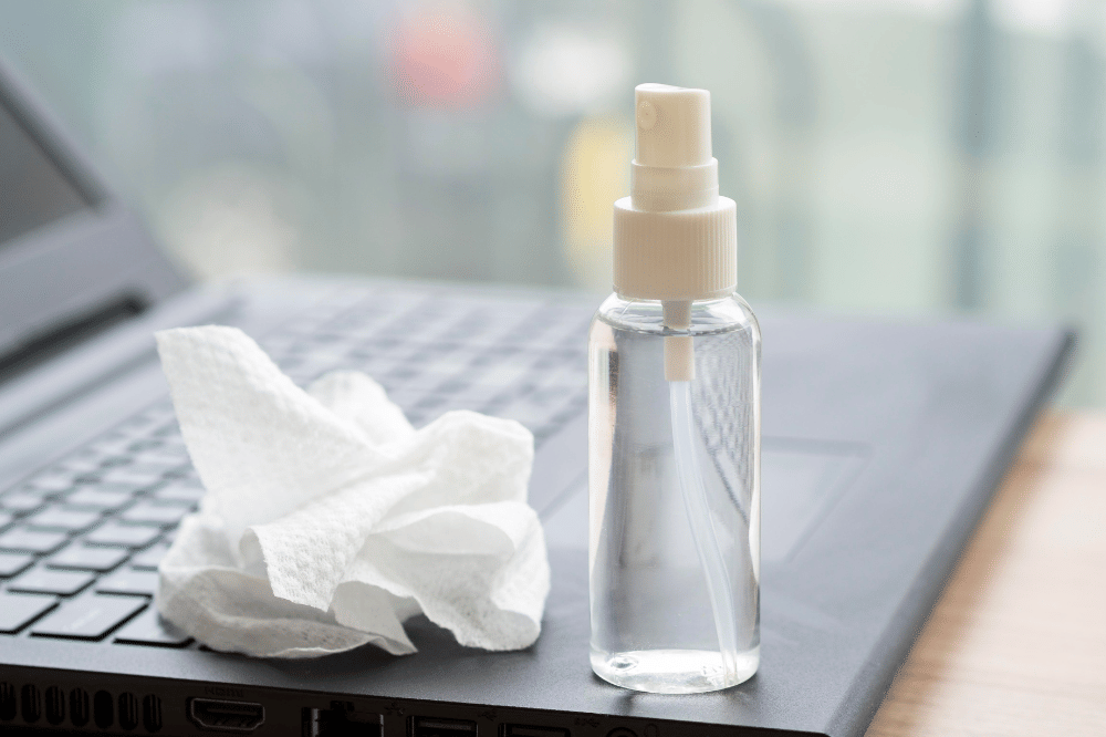 Cara Membersihkan Sisa Double Tape pada Dinding