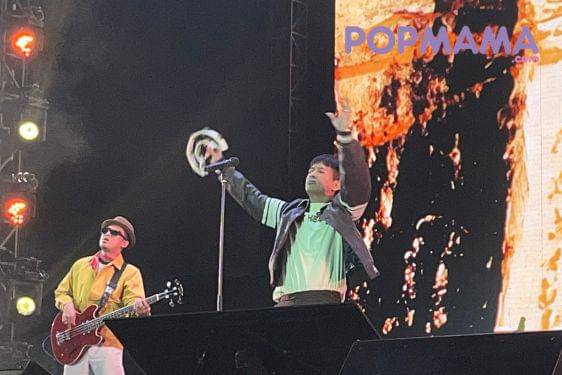 d’Masiv Bawakan Lagu Baru di Synchronize Fest 2025