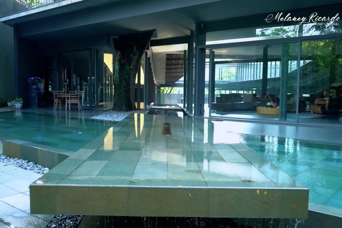 Spot Rumah Fitri Salhuteru yang Mewah