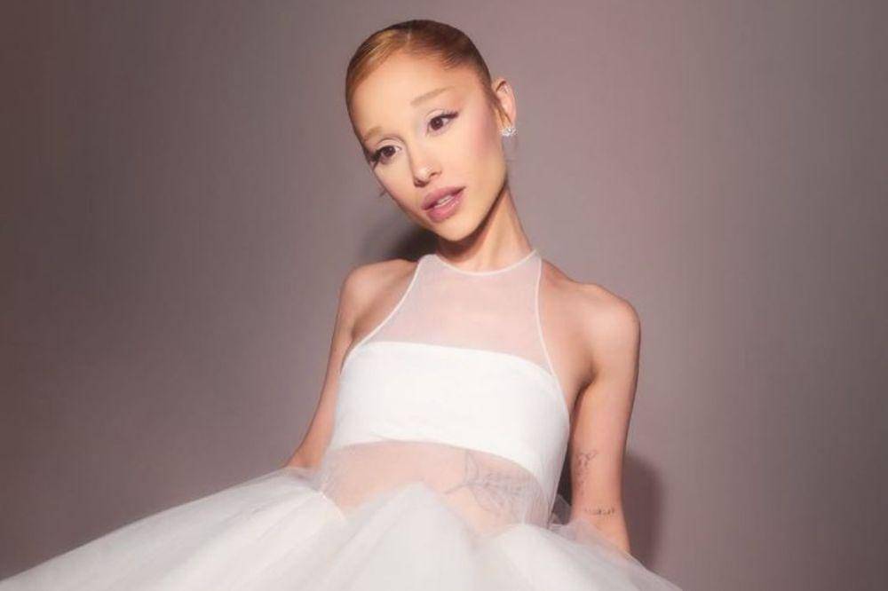 Tren Rambut Hollywood dengan Efek Lifting, No Oplas!