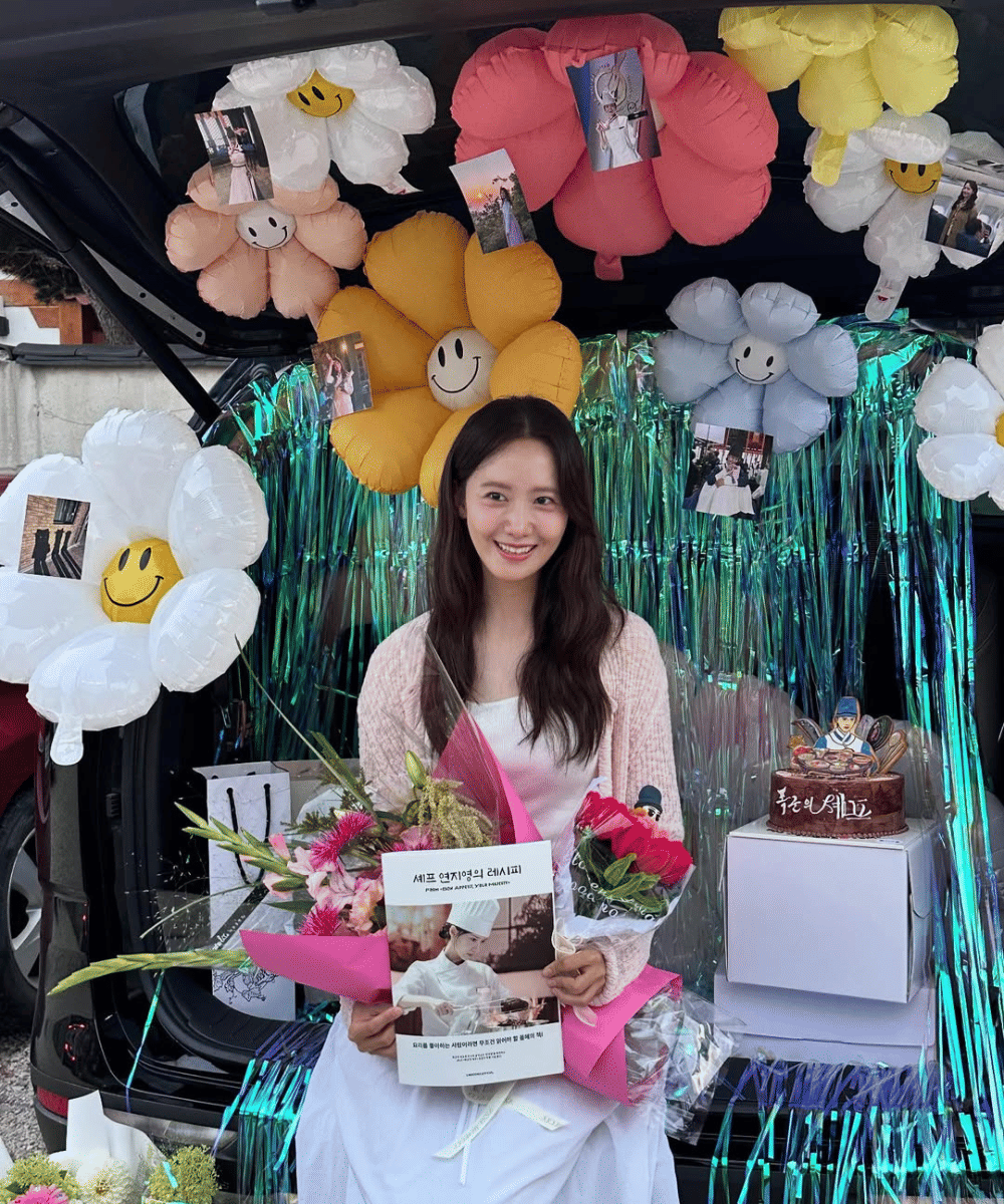 Transformasi Visual Yoona Tak Lekang Waktu