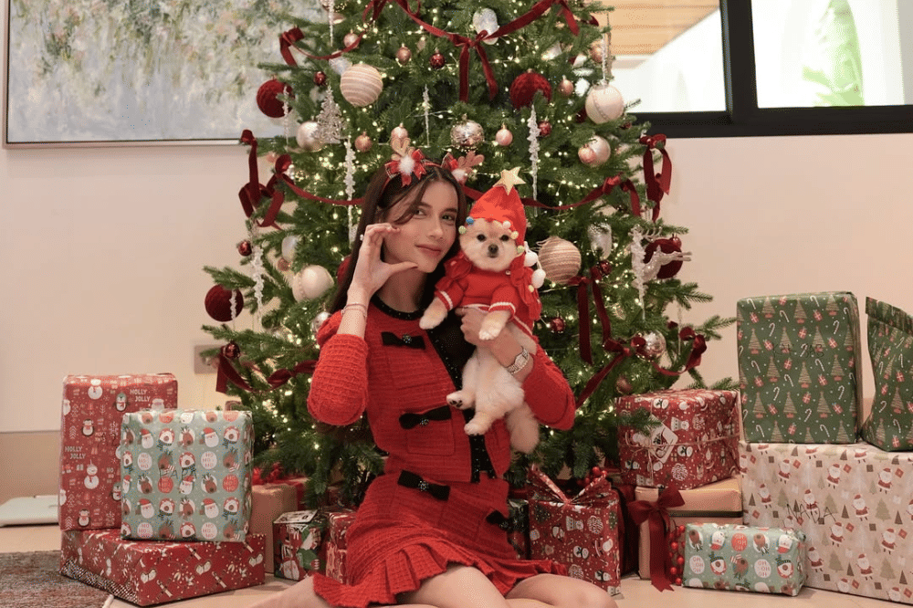 Fakta Anjing Kesayangan Sabrina