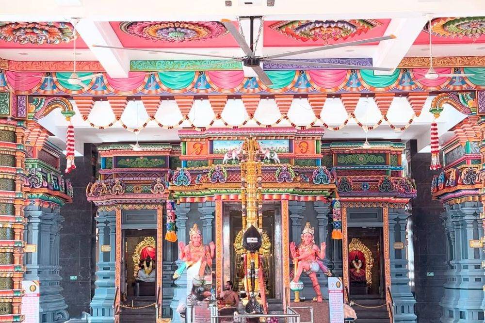 Kuil Sri Sanatana Dharma Jakarta 