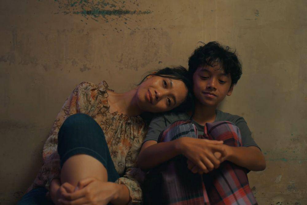 Alasan Video Klip 'Ah' Nadin Amizah Bikin Haru