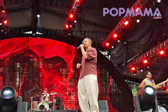 Maliq & D’essentials Bagikan Kaset di Synchronize Fest 2025