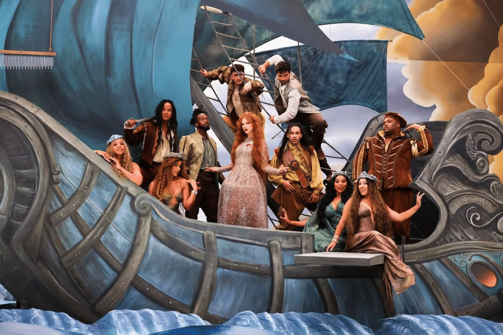 12 Lagu dan Makna dari Album Taylor Swift The Life of a Showgirl .png