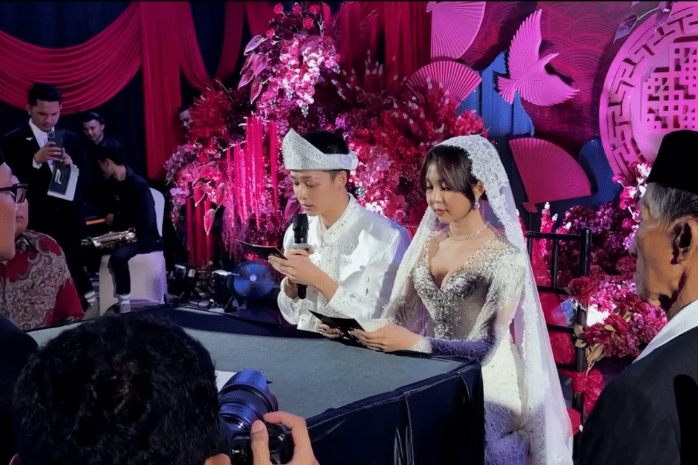 Fakta Pernikahan Meyden dan Hengky