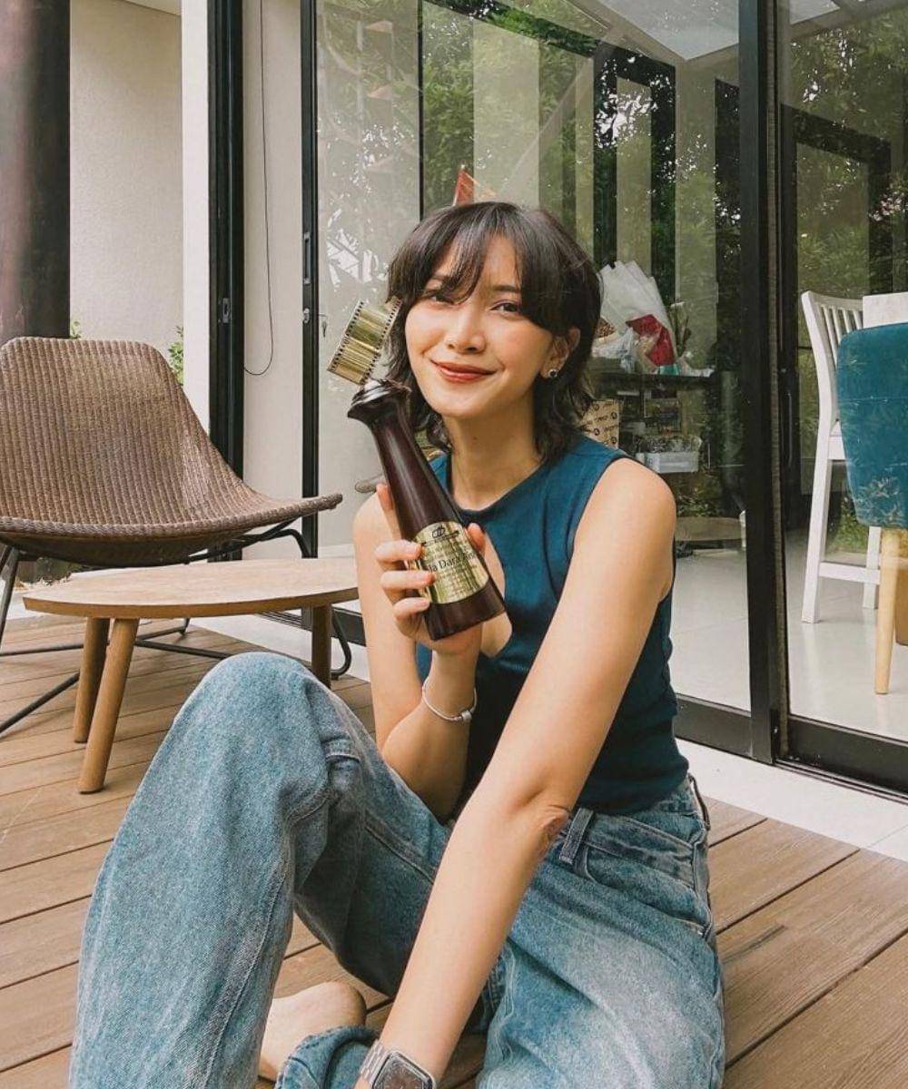 Inspirasi Potongan Rambut Wolf Cut dari Para Artis, Edgy!