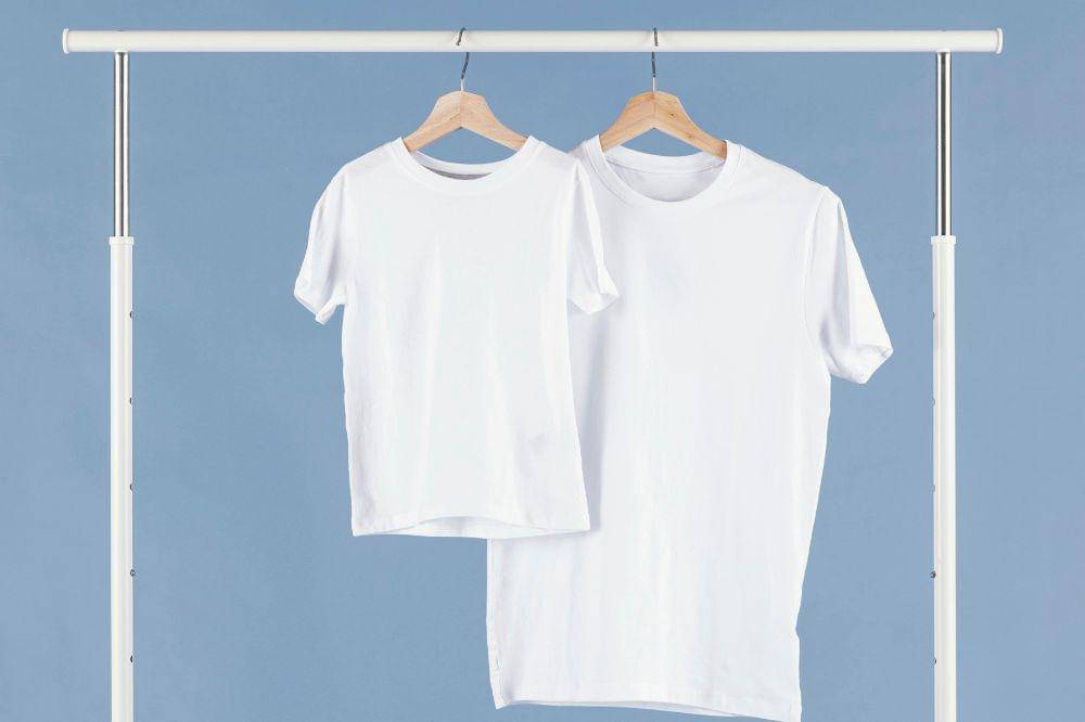 Cara Menyimpan Baju Putih