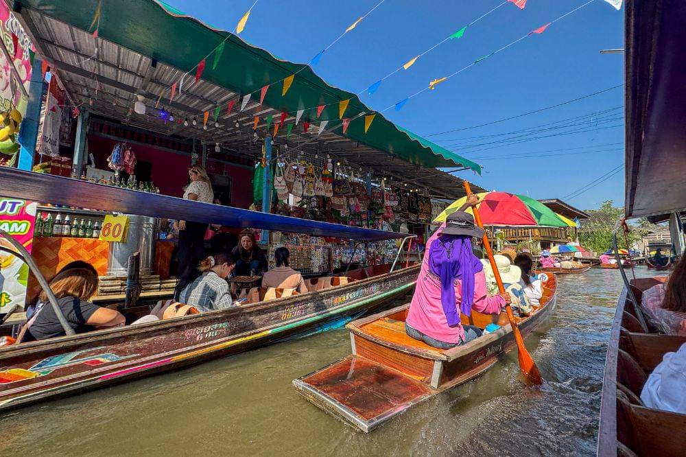 Damnoen Saduak Floating Market Bangkok, Thailand