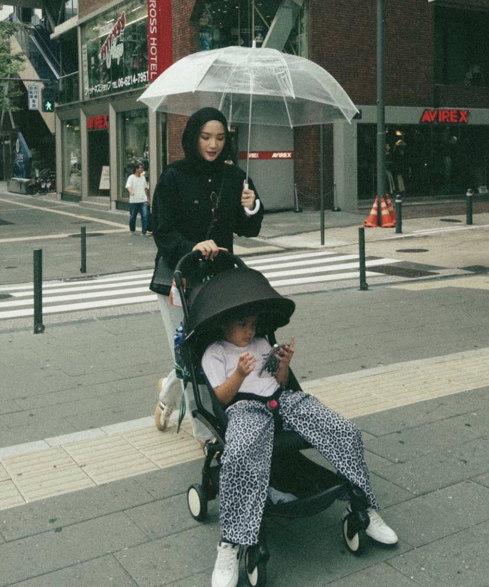 Instagram.com/ericaputrii